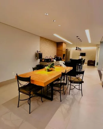 Imagem Casa de Alto Padrão à Venda – Rua 12, Vicente Pires – DF