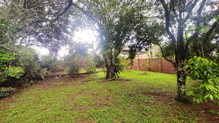 Imagem Casa com 320m2 e terreno com 1.016m2 na Vila Bancária, Campo Largo/PR