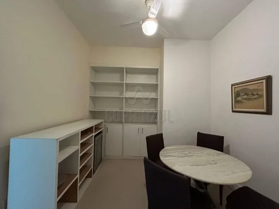 Imagem Leme - Residencial › Apartamento com 3 quarto(s) a Venda