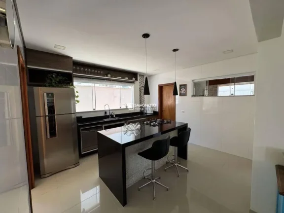 Imagem Sobrado com 3 dormitórios à venda, 225 m² por R$ 1.180.000,00 - Campestre - Piracicaba/SP