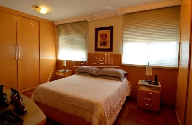 Imagem Apartamento com 190 metros quadrados, 3 dormitórios sendo todos suítes, sala íntima de TV, sala c...