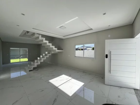 Imagem Casa / Sobrado para Venda em Florianópolis / SC no bairro Ingleses do Rio Vermelho