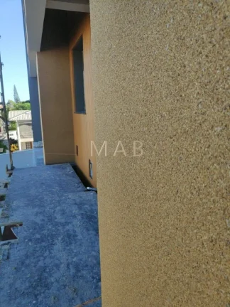 Imagem Apartamento à venda em Florianópolis-SC, bairro Ingleses do Rio Vermelho, 2 quartos sendo 1 suíte, sala de estar/jantar, 1 vaga, 88,36m² de área. Venh