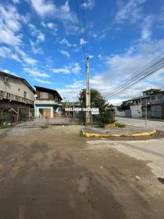 Imagem Casa à Venda com 04 dormitórios, localizado no Bairro Monte Alegre em Camboriú -SC