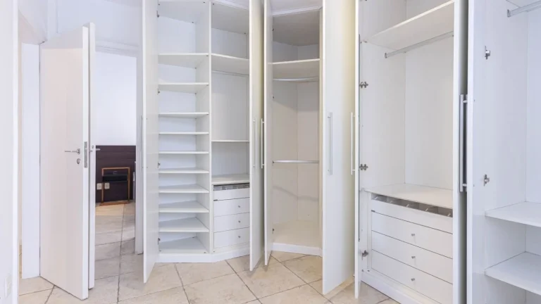 Imagem Apartamento Lagoa - 79M², 2 Dorms, 1 Suíte, 1 Vaga Demarcada, Armários.
