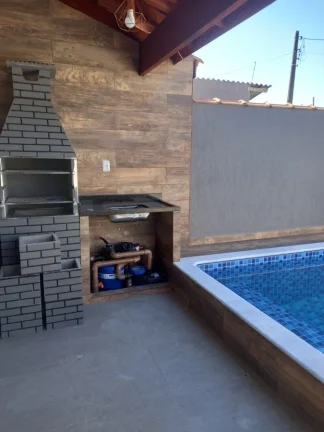 Imagem Casa para Venda em Itanhaém, Nova Itanhaém (Interior), 2 dormitórios, 1 suíte, 1 banheiro, 2 vagas