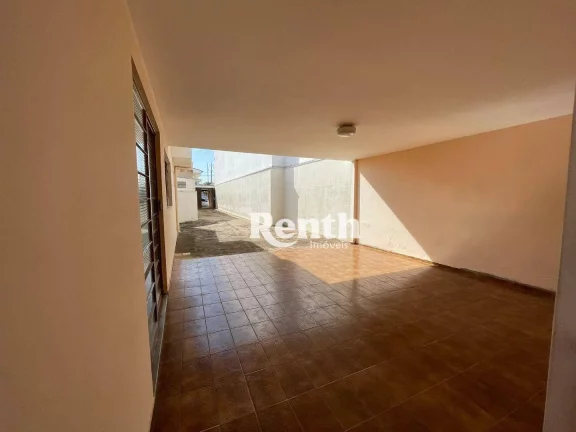 Imagem Casa com 5 dormitórios à venda, 194 m² por R$ 1.350.000 - Consolação - Rio Claro/SP