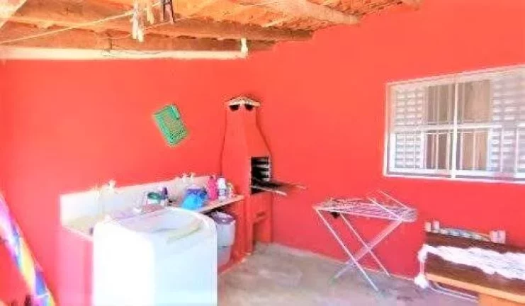Imagem Casa com 2 dormitórios à venda na Ilha Comprida/SP