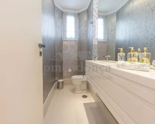 Imagem Apartamento 4 quartos, 4 suites, 4 vagas, 325 m2