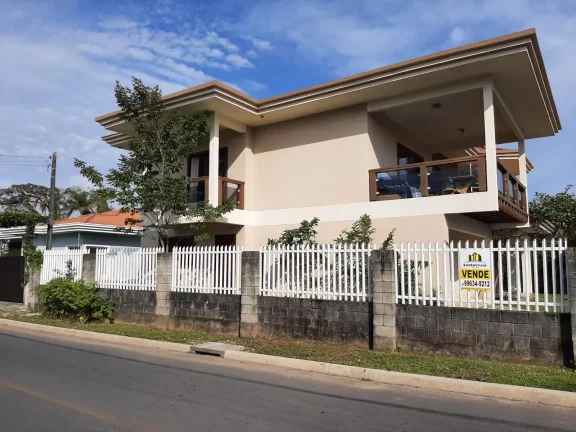 Imagem CASA RESIDENCIAL em Barra Velha - SC, Icaraí