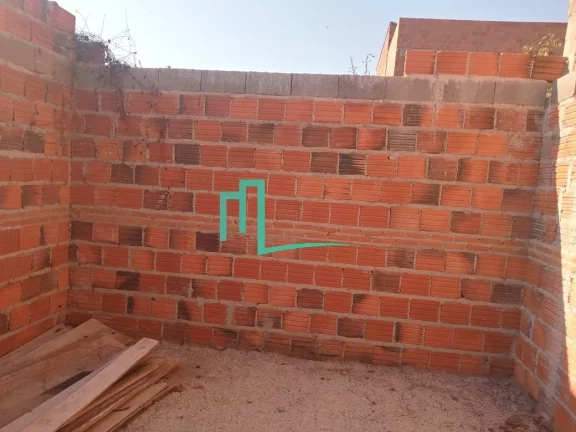 Imagem VENDE-SE TERRENO DE ESQUINA COM CONSTRUÇÃO INICIADA EM PATROCINIO PAULISTA - SP
