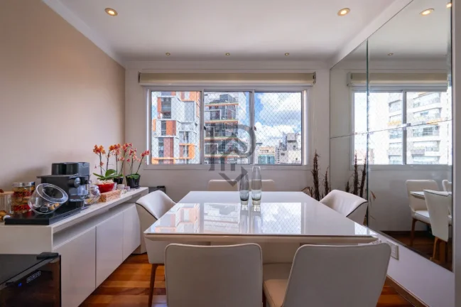 Imagem Apartamento itaim bibi andar alto vista livre
