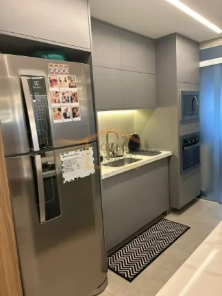 Imagem Apartamento diferenciado, 103 m², originalmente com 04 dormitórios, transformados em 03 dormitóri...