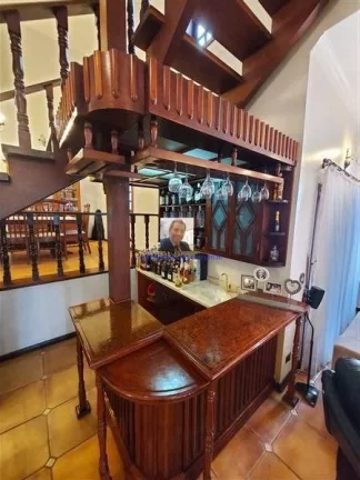 Imagem Vende-se Linda Casa 3 suítes, no condomínio Vila Verde.