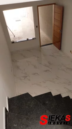 Imagem Imperdível: Casa à venda na Vila Ré, São Paulo-SP, 3 quartos, 1 suíte, 1 sala, 3 banheiros, 2 vagas de garagem, 108m².