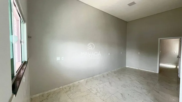 Imagem Casa Geminada, 2 quartos, ótimo acabamento São Cristóvão