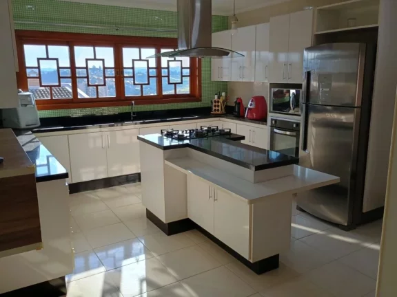 Sobrado em Itatiba para venda