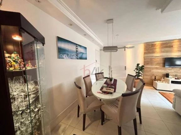 Imagem Apartamento de 75m² com 2 Dorms à Venda no Brooklin | Reformado