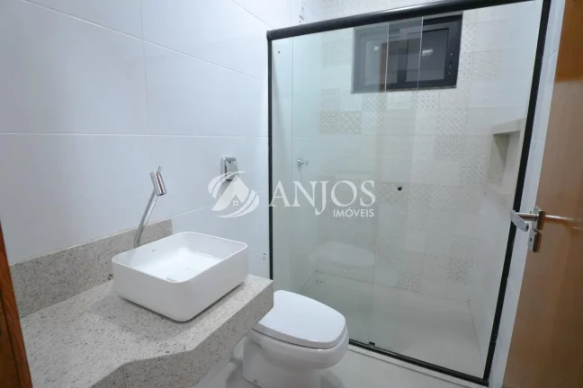 Imagem CASA NOVA Á VENDA,ACEITA FINANCIAMENTO, NO JARDIM MORUMBI, SINOP - MT.