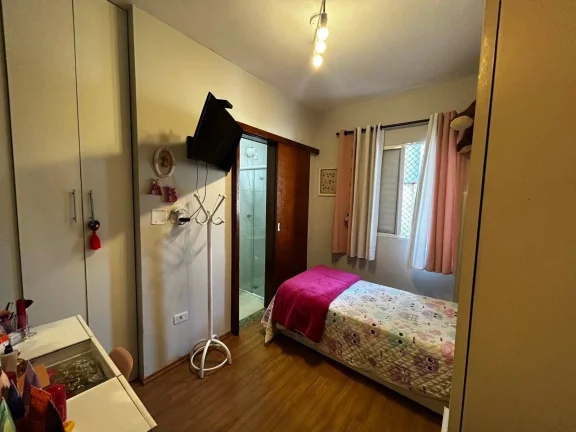 Imagem Excelente casa em Condominio a Venda na Vila Carrão