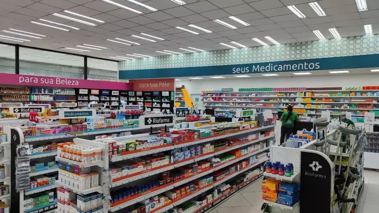Imagem Av. das Américas - Recreio - Predio comercial no melhor local do Recreio!!! Possibilidade de venda integral ou de unidades!!!