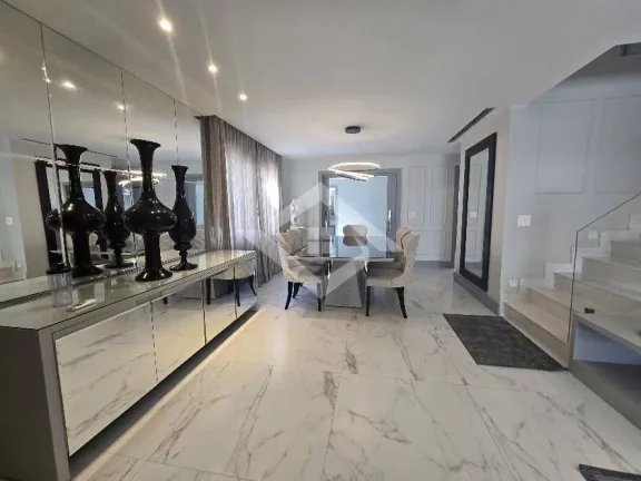 Imagem Casa Triplex Alto Luxo - Mobiliada- 5 suítes- Barra da Tijuca