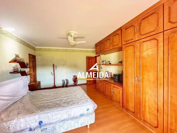 Imagem Casa com 3 dormitórios para alugar, 362 m² por R$ 3.783,00 - Assistência - Rio Claro/SP