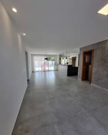 Imagem Casa independente de alto padrão de 4 quartos no Foguete em Cabo Frio