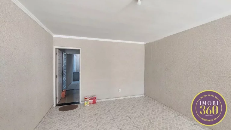 Imagem Sobrado Triplex com excelente espaço interno
