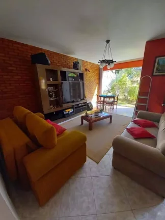 Imagem LINDA CASA COM 3 QUARTOS, SAUNA, PISCINA. NOVA FRIBURGO.