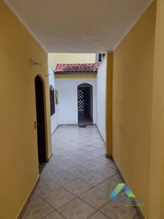 Imagem SANTO ANDRÉ Sobrado 198 metros, 3 dormitórios, 2 vagas com ótima localização e valor !!!