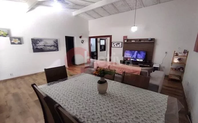 Imagem Casa com 3 dormitórios à venda, 100 m² - Palmeiras - Cabo Frio/RJ