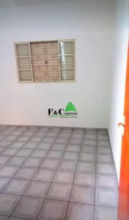 Imagem Casa para Venda em Limeira, Jardim Nova Limeira, 3 dormitórios, 2 banheiros, 3 vagas
