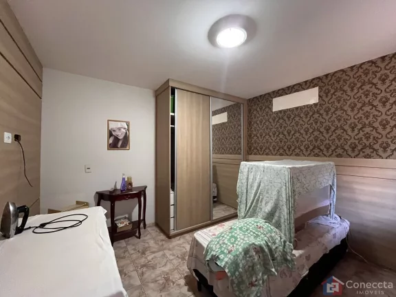 Imagem Casa à Venda no Jardim Centro em Patos de Minas – 5 Quartos, Suíte e Área Gourmet