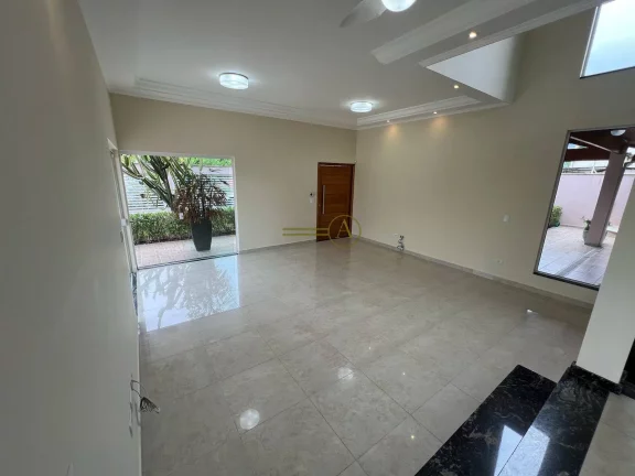 Imagem Triplex a venda Centro de Peruíbe Porteira fechada de Esquina