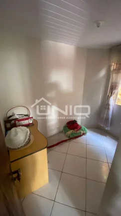 Imagem Sobrado Suíte + 02 Quartos Santa Terezinha