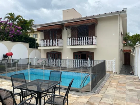 Imagem Casa de Condomínio em Alphaville - Santana de Parnaíba, SP