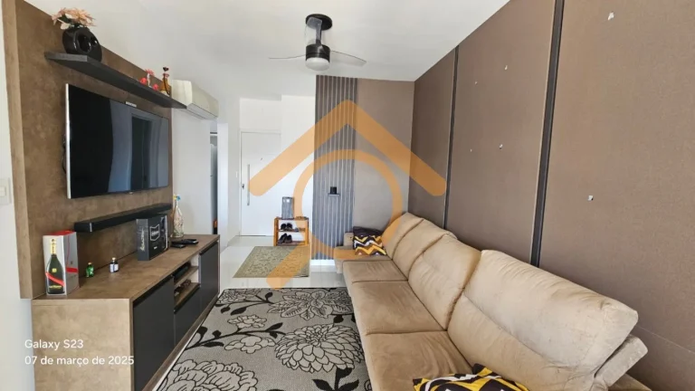 Imagem Apartamento à venda no Canto do Forte, Praia Grande-SP: 2 quartos, 1 suíte, 2 salas, 3 banheiros, 1 vaga, 85m². Venha conferir!