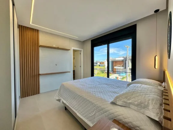 Imagem Casa em Condominio 4 Dormitórios - Bairro xangri-la