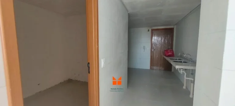 Imagem Novíssimo 4 quartos(2 suítes) no coração de Casa Forte!