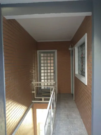 Imagem Sobrado Jardim Santa Edwiges - 140M², 5 Dorms, 1 Suíte, 4 Vagas, Varanda.