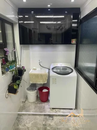 Imagem Apartamento de dois dormitórios com dependência no Marapé