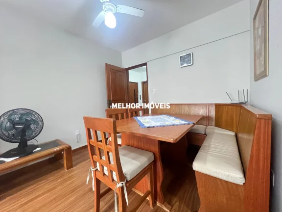 Imagem Apartamento a venda na quadra do mar, localizado no Centro Sul de Balneário Camboriú.