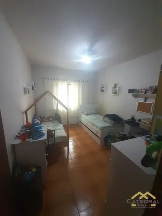 Imagem Casa a Venda com 4 quartos (1 Suíte) - Colônia - Jundiaí/SP