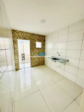Imagem Casa para Venda em Feira de Santana, Mangabeira, 2 dormitórios, 1 banheiro, 2 vagas
