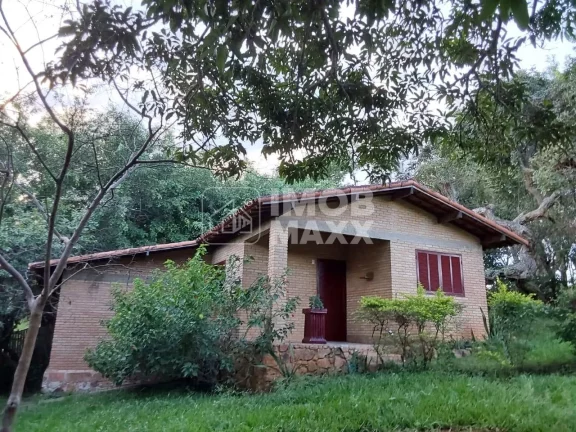 Imagem Casa MI do Lago Norte - Beira Lago - Umidade o ano inteiro em pleno Cerrado!