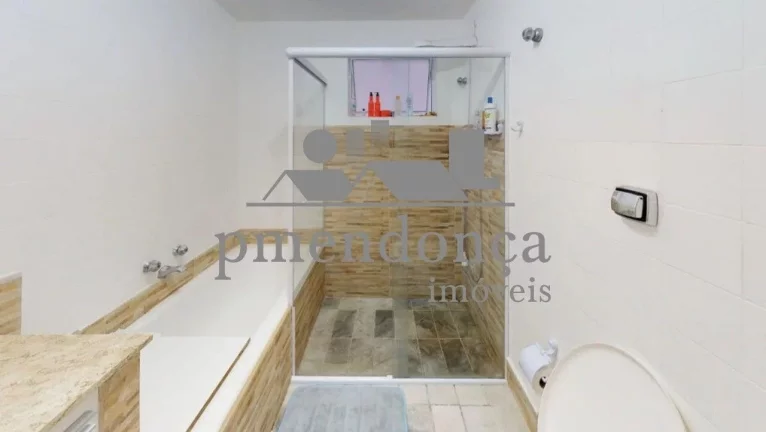 Imagem Apartamento a venda em Perdizes com 198m², 3 quartos ( 1 suíte ) e 1 vaga.