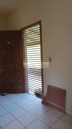 Imagem Chácara no Condomínio Piapara em Alvorada do Sul com 2.260m², 3 quartos, árvores frutíferas, café em produção, área cimentada e muito verde!