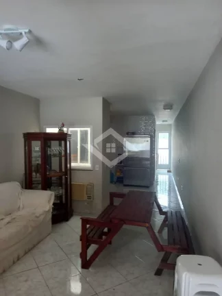 Imagem Casa na pedra de guaratiba