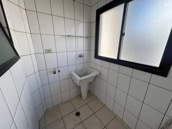 Imagem APARTAMENTO COM 47 m² - GUILHERMINA - PRAIA GRANDE SP